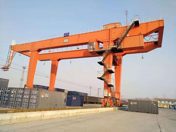 Container crane