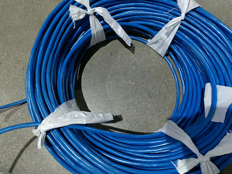 16952610868997.jpg 計算機(jī)電纜.jpg